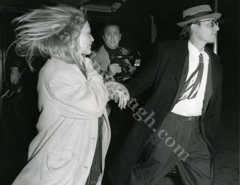 Michelle Pfeiffer, Ron Galella 1989 NY.jpg